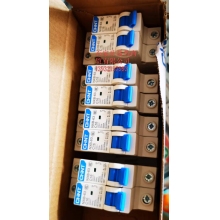 空氣開關二頭（16A）