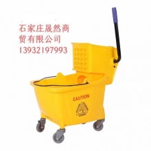 白云24升榨水車(chē)